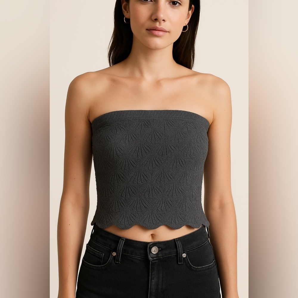 TILLYS Floral Print Grey Tube Top